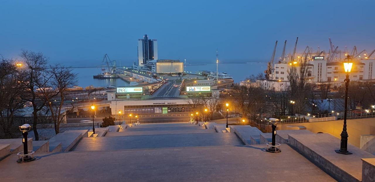 Apartment Sky 24 Floor In Centre Odesa Exterior photo